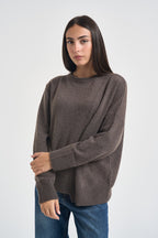 Maglia donna con bordo asimmetrico tortora mèlange F6C58 W57 LIVIANA CONTI 