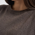 Maglia donna con bordo asimmetrico tortora mèlange F6C58 W57 LIVIANA CONTI 