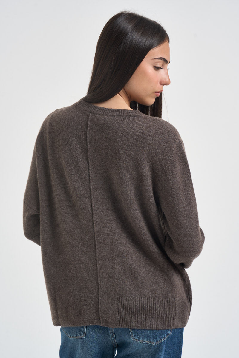 Maglia donna con bordo asimmetrico tortora mèlange F6C58 W57 LIVIANA CONTI 