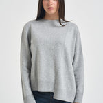 Maglia donna con bordo asimmetrico grigio chiaro F6C58 X47 LIVIANA CONTI 
