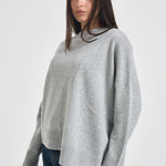 Maglia donna con bordo asimmetrico grigio chiaro F6C58 X47 LIVIANA CONTI 