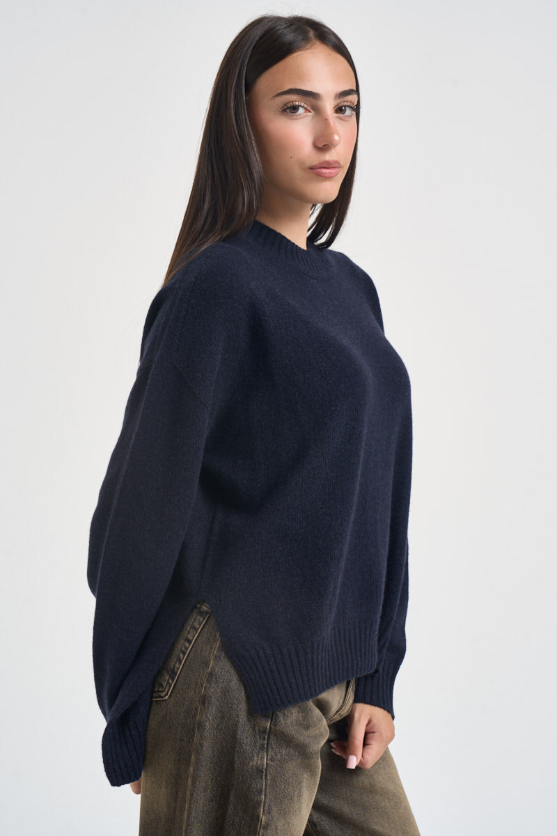 Maglia donna con spacchi laterali blu navy F6C65 N08 LIVIANA CONTI 