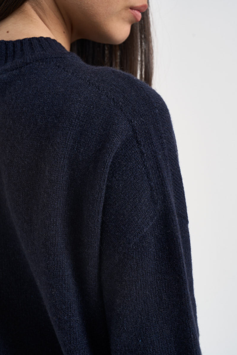 Maglia donna con spacchi laterali blu navy F6C65 N08 LIVIANA CONTI 