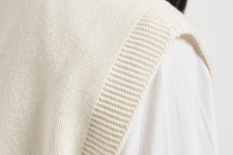 Gilet donna Abilene con ricamo a mano panna L6WC12 A08 LIVIANA CONTI 