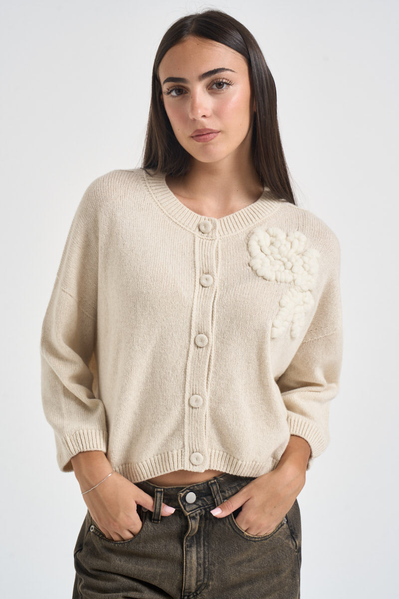 Cardigan donna ricamo con fiore panna L6WC72 W55 LIVIANA CONTI 