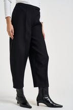 Pantaloni donna Ballon cropped neri L6WM77 Y69 LIVIANA CONTI 