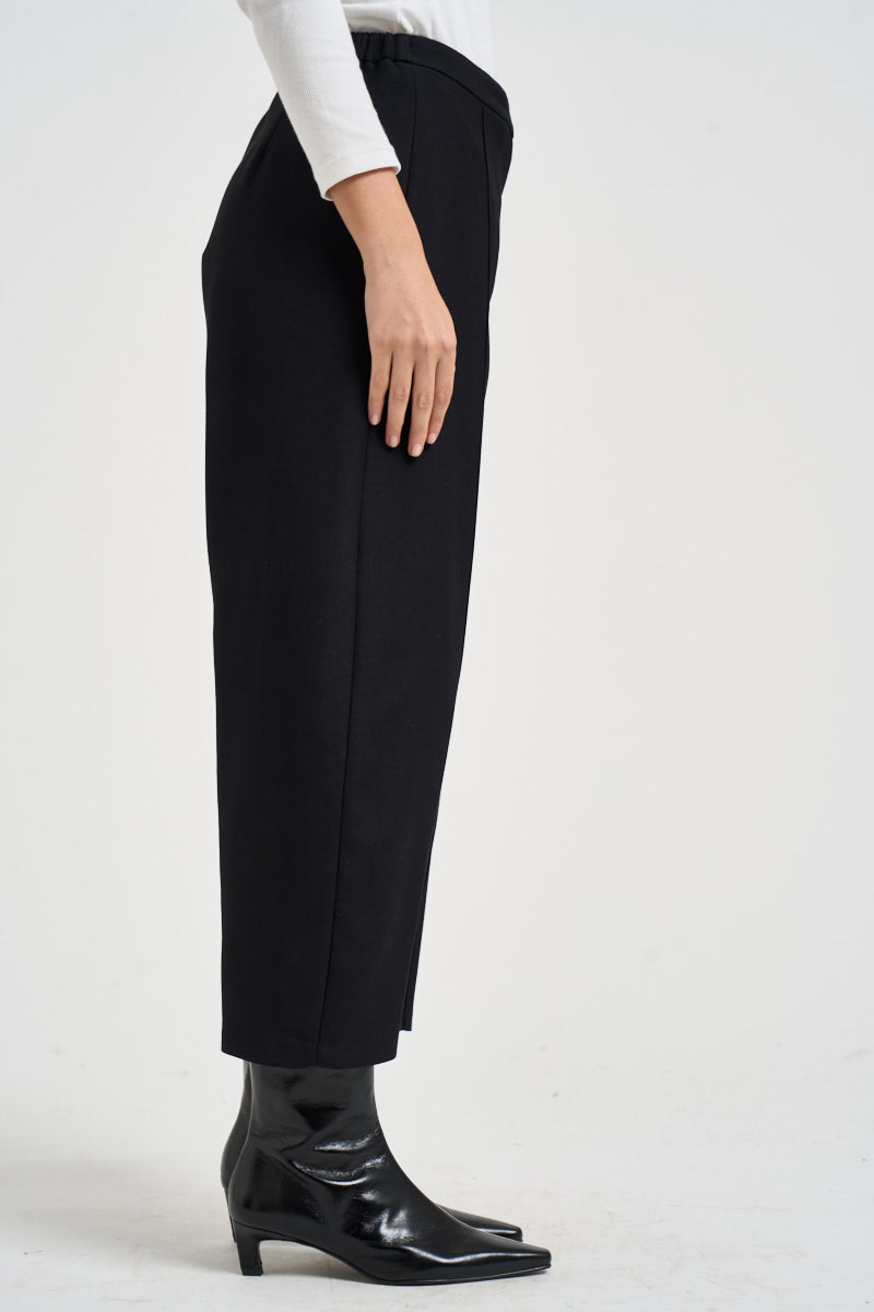 Pantaloni donna Ballon cropped neri L6WM77 Y69 LIVIANA CONTI 