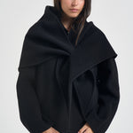 Caban donna corto con mantella nero L6WW61 Y69 LIVIANA CONTI 