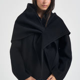 Caban donna corto con mantella nero L6WW61 Y69 LIVIANA CONTI 