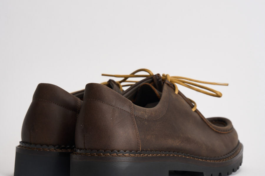 Scarpe uomo stringate marrone scuro L1710 CRAZYBROWN MAZE 
