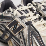 Sneakers uomo 1906A panna, grigio e argento M1906 AD NEW BALANCE 