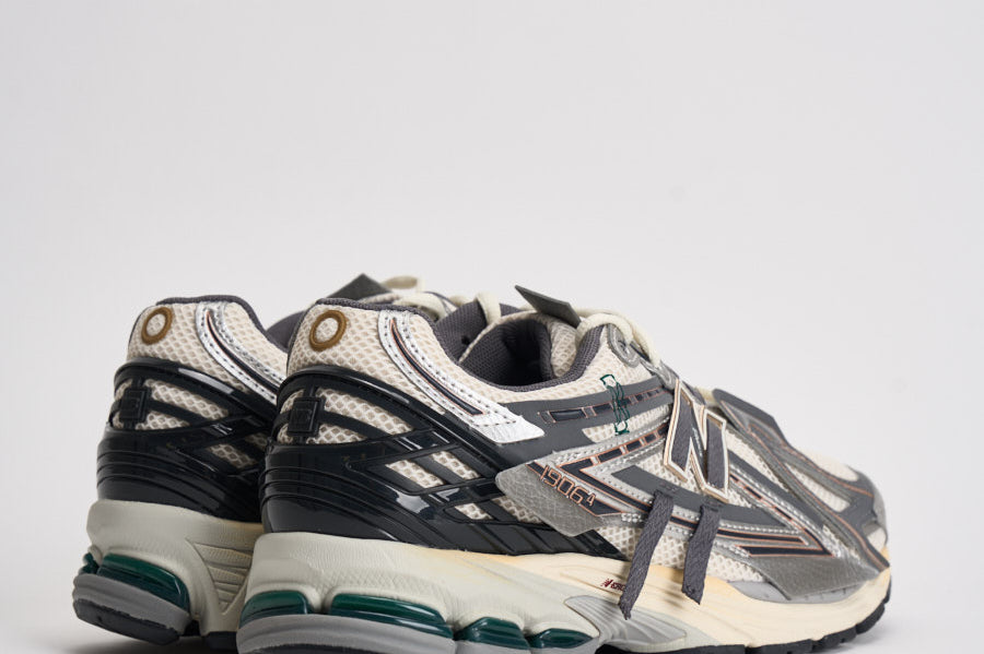Sneakers uomo 1906A panna, grigio e argento M1906 AD NEW BALANCE 