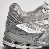 Sneakers uomo 1906R grigio e argento M1906 AG NEW BALANCE 