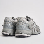 Sneakers uomo 1906R grigio e argento M1906 AG NEW BALANCE 
