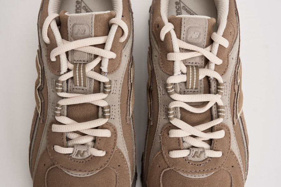 Sneakers donna 2002R marrone U204 LMMA NEW BALANCE 