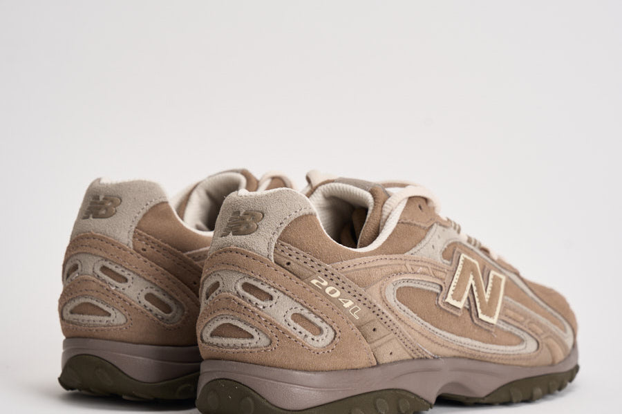 Sneakers donna 2002R marrone U204 LMMA NEW BALANCE 