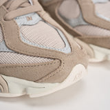 Sneakers donna 9060 beige e panna U9060 8AP NEW BALANCE 