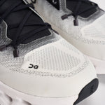 Sneakers uomo Cloudtilt bianche e nere 3ME10101430 BLACKIVORY ON RUNNING 