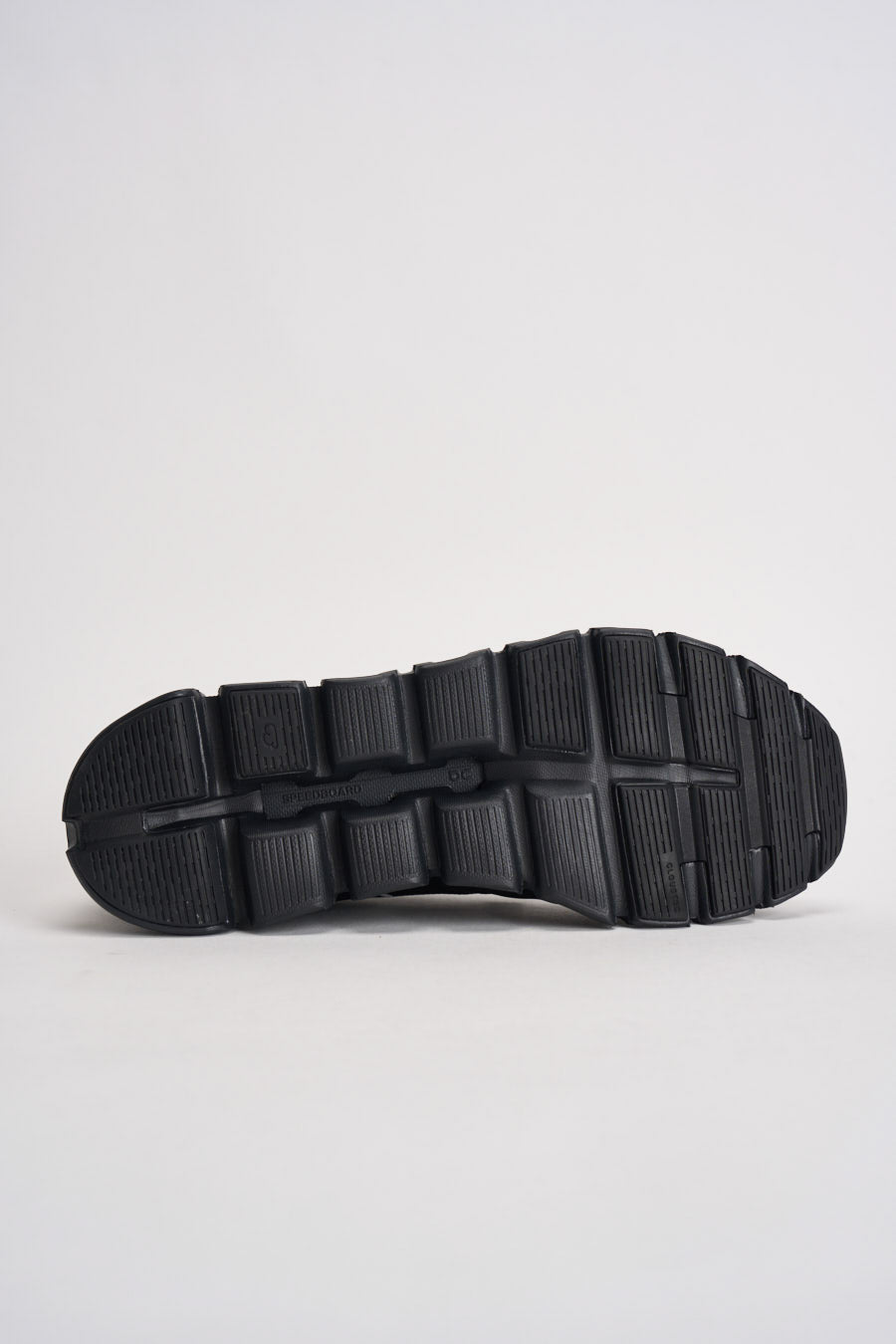 Sneakers uomo Cloud 6 nere 3MF10071043 BLACKBLACK ON RUNNING 