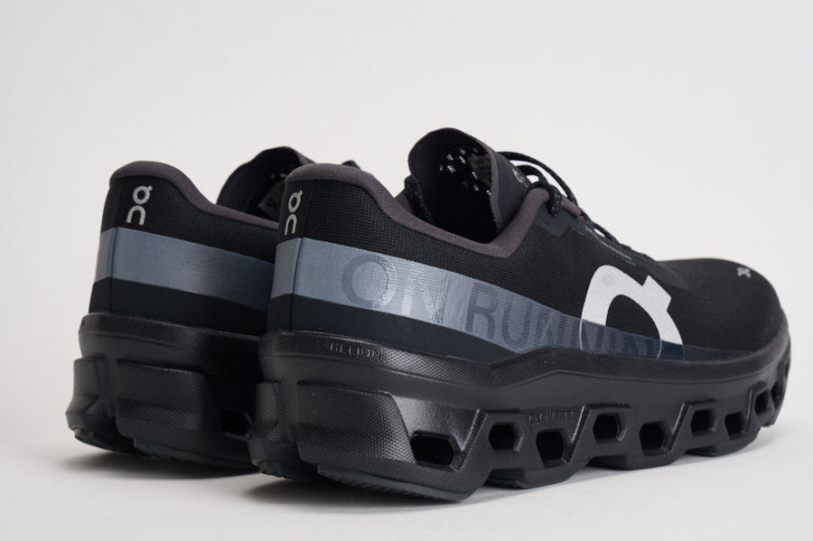 Sneakers uomo Cloudmoster 1 nere 3MF30740553 BLACK ON RUNNING 