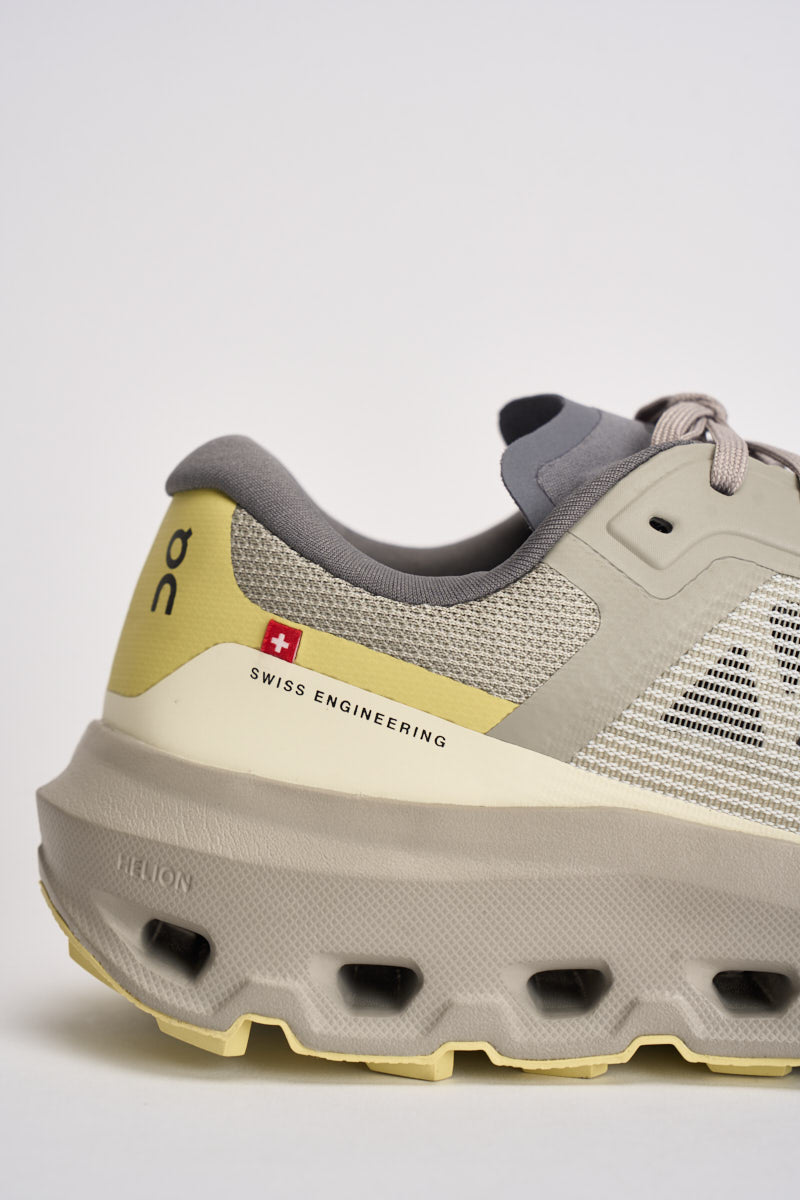Sneakers uomo Cloudvista 3 grigio e beige 3MG30045305 BRUMEACACIA ON RUNNING 