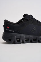 Sneakers uomo Cloud 5 nere 3MG30081043 BLACKBLACK ON RUNNING 