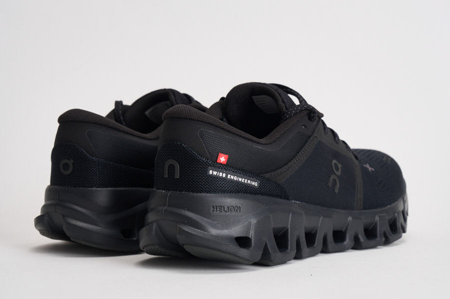 Sneakers uomo Cloud 5 nere 3MG30081043 BLACKBLACK ON RUNNING 
