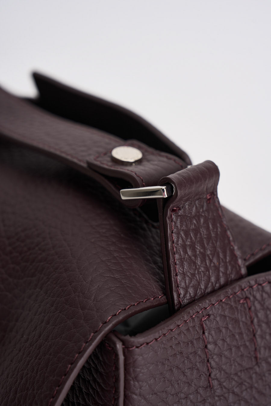 Borsa donna Sveva Soft Media a spalla in pelle con tracolla burgundy BT2006SOF BURGUNDY ORCIANI 