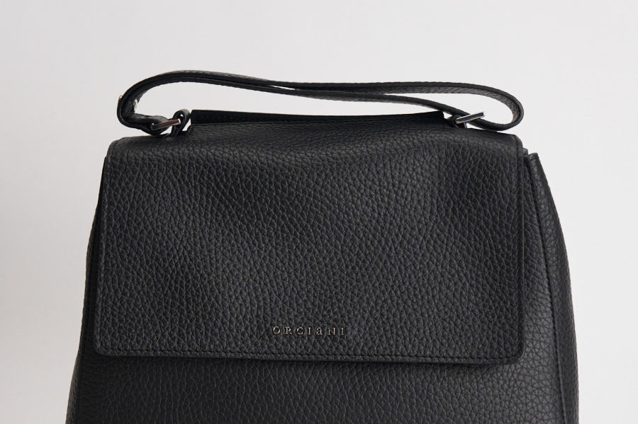 Borsa donna Sveva Soft Media a spalla in pelle con tracolla nera BT2006SOF NERO ORCIANI 