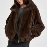 Giacca donna corta in ecopelliccia marrone D431913 PULSE26808 P.a.r.o.s.h. 