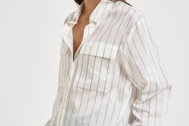 Camicia donna bianca gessata a righe grigie A06168D 05220972 PESERICO 