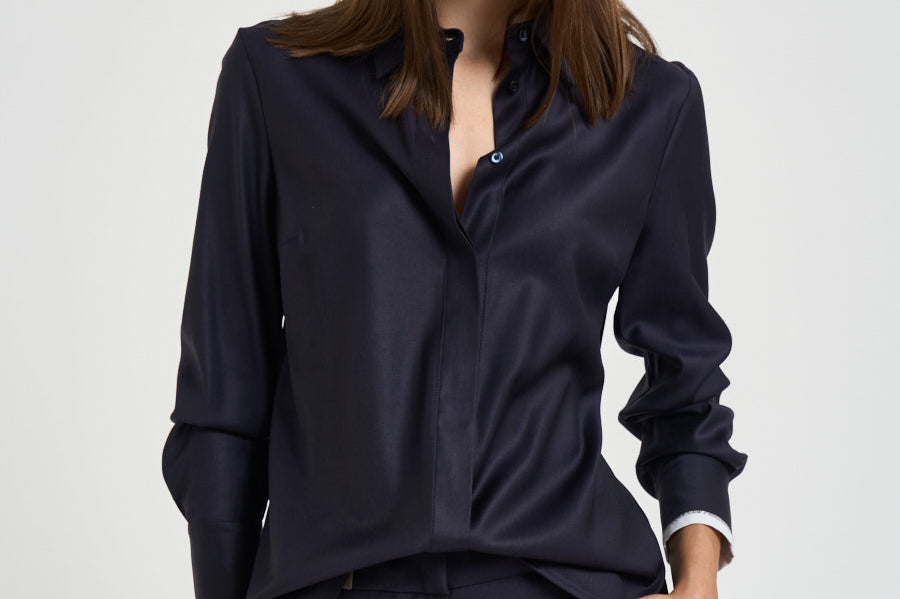 Camicia donna in twill lucido blu notte A06818D 06461861 PESERICO 