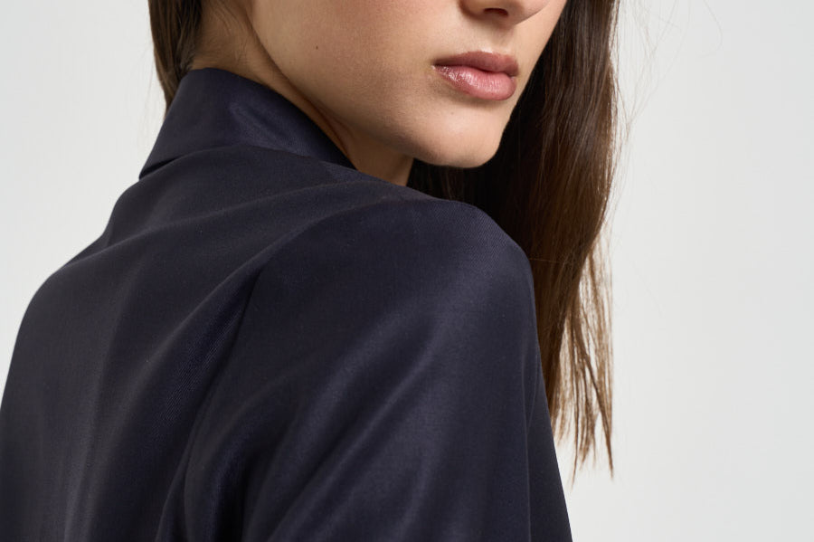 Camicia donna in twill lucido blu notte A06818D 06461861 PESERICO 