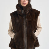 Gilet donna in ecopelliccia marrone 106939A3C5 GLOSSINAM11 PINKO 