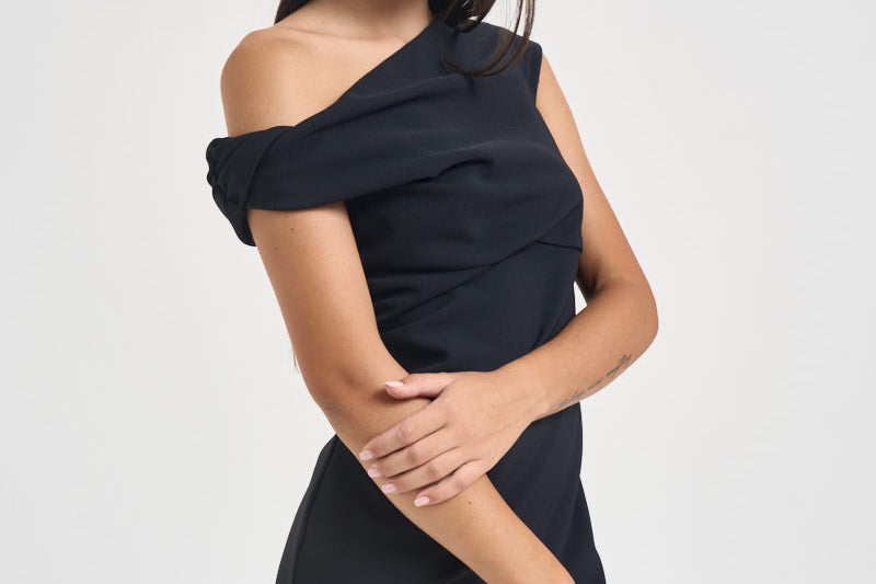 Abito donna mini in crêpe nero CARASINO107857 A30PZ99 PINKO 