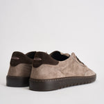 Sneakers uomo in suede taupe PH001 282TAUPE PIUMHA STUDIO 