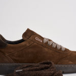 Sneakers uomo in suede marrone PH021 561BROWN PIUMHA STUDIO 