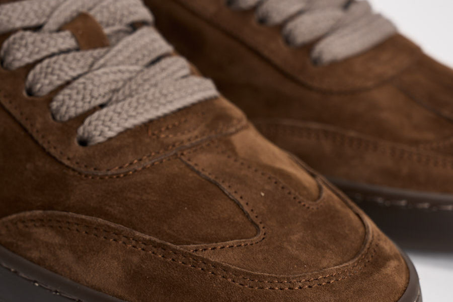 Sneakers uomo in suede marrone PH021 561BROWN PIUMHA STUDIO 