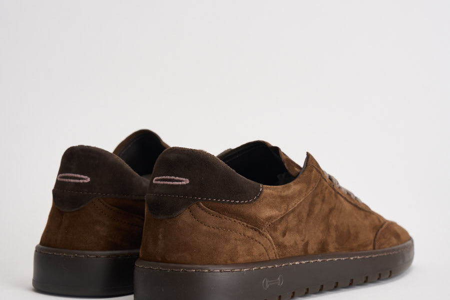 Sneakers uomo in suede marrone PH021 561BROWN PIUMHA STUDIO 