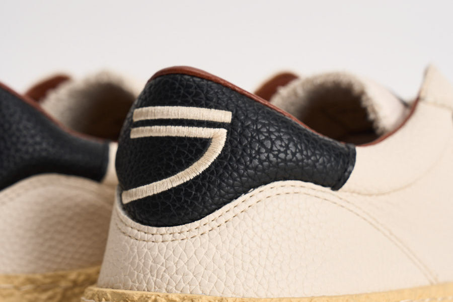 Sneakers uomo Vintage panna e nera PU101V 029 PURAAI 