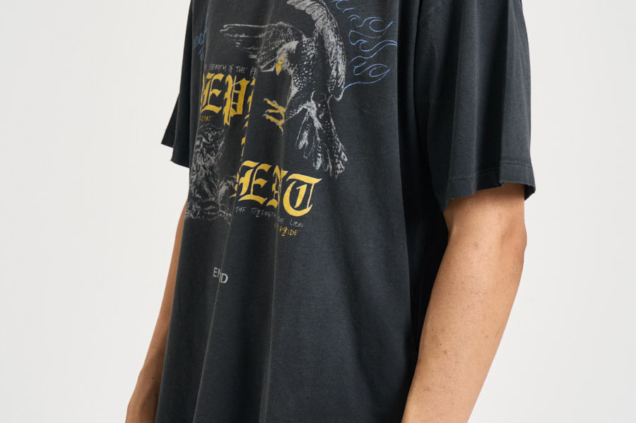 T-shirt uomo con stampa nera MLM101188 WASHEDBLACK REPRESENT 