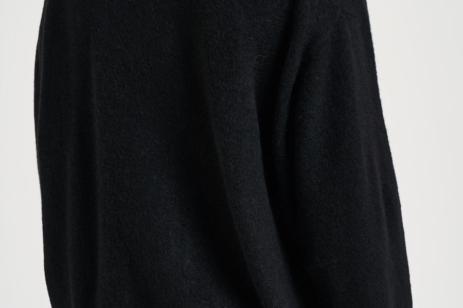 Maglia uomo girocollo nera MLM101197 BLACK REPRESENT 