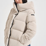 Piumino donna con cappuccio over bianco ghiaccio W26544 85 RRD 