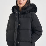 Piumino donna con cappuccio nero W26583F 10 RRD 