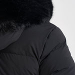 Piumino donna con cappuccio nero W26583F 10 RRD 