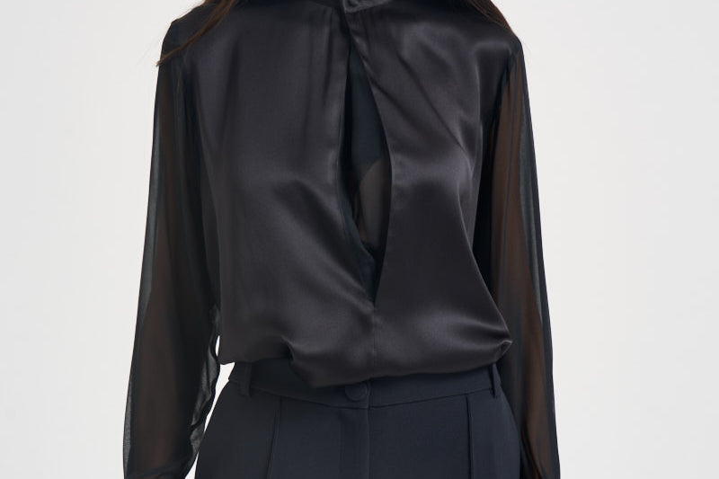 Blusa donna in seta con inserto frontale nera S6WM57 Y69 SEMICOUTURE 