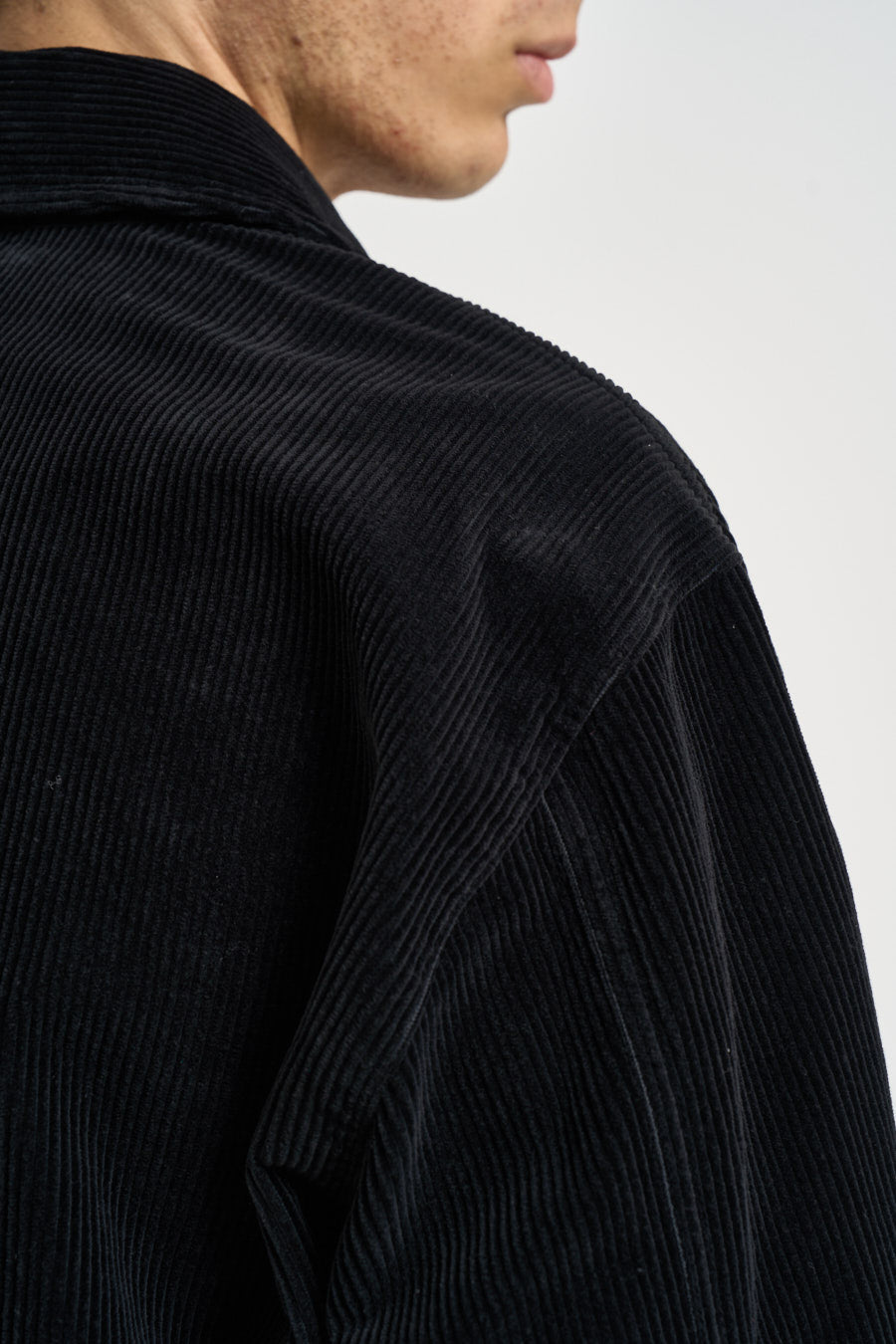 Camicia uomo in velluto a coste nera 1200016 S0212V0029 STONE ISLAND 