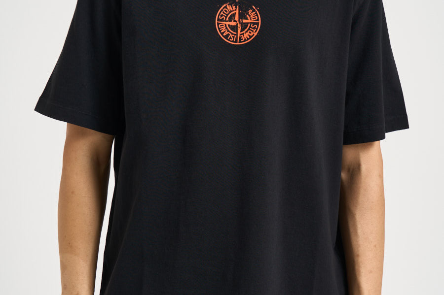 T-shirt uomo con stampa Vertical Placement nera 2100001 S0533V0029 STONE ISLAND 