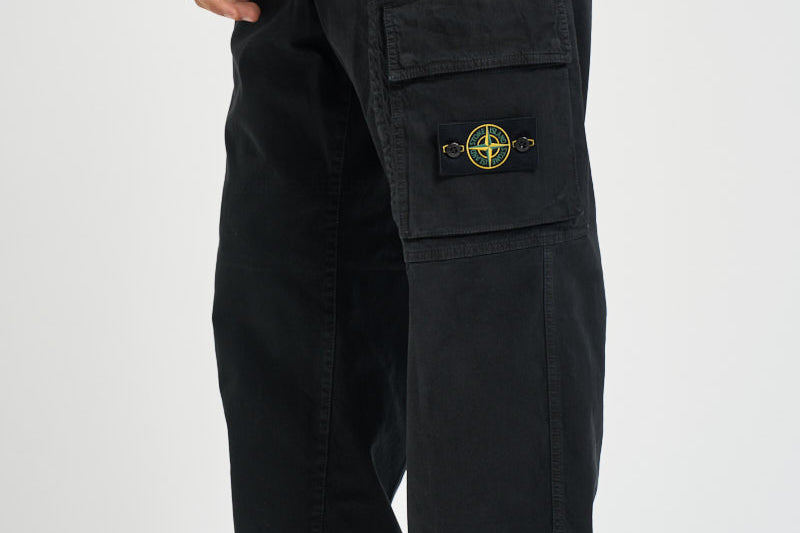 Pantaloni uomo cargo neri 3100036 S00L1V0129 STONE ISLAND 