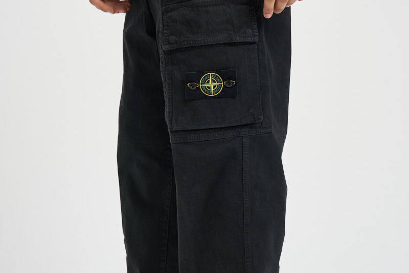 Pantaloni uomo cargo neri 3100036 S00L1V0129 STONE ISLAND 